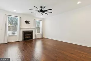 301 Kemper Dr, Honey Brook, PA 19344 - Photo 9