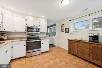 419 Sunset Drive, Downingtown, PA 19335 - Photo 19