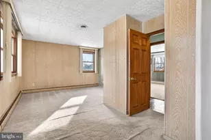 1038 Phoenixville Pike, West Chester, PA 19380 - Photo 19