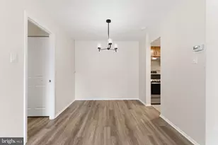 463 Old Forge Crossing, Devon, PA 19333 - Photo 7