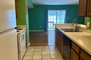 317 Mt Pleasant St, Coatesville, PA 19320 - Photo 5