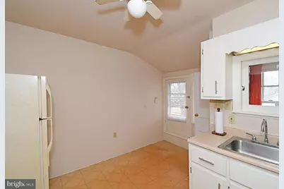 254 Morris Street #B, Phoenixville, PA 19460 - Photo 9