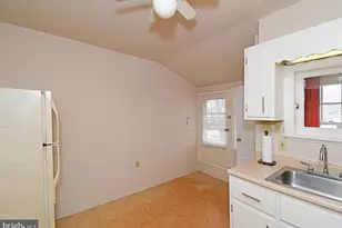 254 Morris St, Phoenixville, PA 19460 - Photo 9