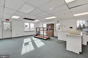 100 N Guthriesville Rd, Downingtown, PA 19335 - Photo 37