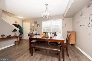 329 Mt Pleasant St, Coatesville, PA 19320 - Photo 3