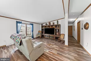 412 Aspen St, Coatesville, PA 19320 - Photo 7