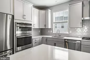 226 Red Leaf Ln, Exton, PA 19341 - Photo 11