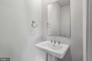 226 Red Leaf Ln, Exton, PA 19341 - Photo 13