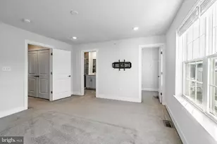 226 Red Leaf Ln, Exton, PA 19341 - Photo 17