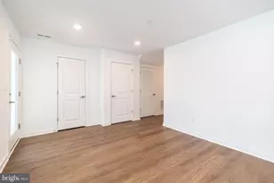 910 Magnolia Ln, Spring City, PA 19475 - Photo 5