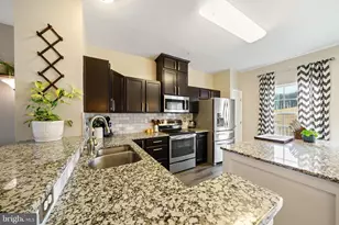 1816 Honeysuckle Ct, Downingtown, PA 19335 - Photo 7