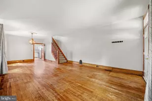 389 1st Ave, Phoenixville, PA 19460 - Photo 3