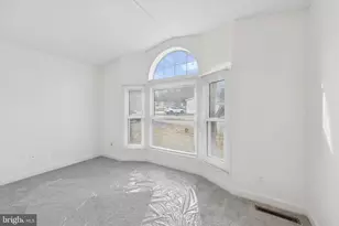 8 Cherokee Ln, Honey Brook, PA 19344 - Photo 13