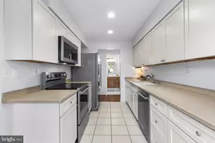 106 Bernard Ct, Tredyffrin, PA 19087 - Photo 11