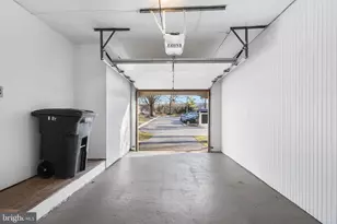 106 Bernard Ct, Tredyffrin, PA 19087 - Photo 17