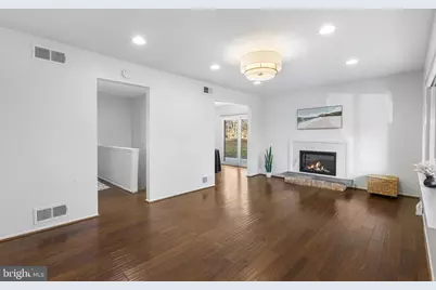 106 Bernard Court, Tredyffrin, PA 19087 - Photo 3