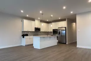 2646 Tisbury Ln, Downingtown, PA 19335 - Photo 5