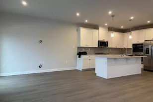 2646 Tisbury Ln, Downingtown, PA 19335 - Photo 7