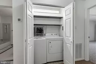 208 Valley Stream Ln, Chesterbrook, PA 19087 - Photo 25