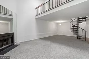 208 Valley Stream Ln, Chesterbrook, PA 19087 - Photo 9