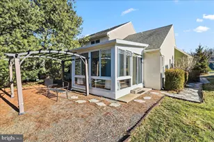 9 Parkside Dr, Elverson, PA 19520 - Photo 25