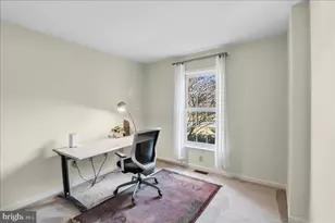 9 Parkside Dr, Elverson, PA 19520 - Photo 15