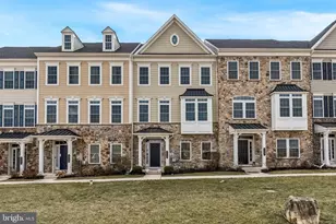 405 Gladstone Ct, Malvern, PA 19355 - Photo 1