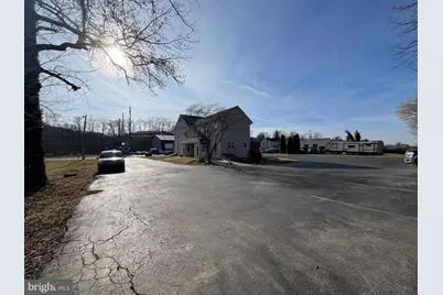 4215 W Lincoln Highway, Downingtown, PA 19335 - Photo 9