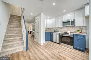 453 Summit House, West Chester, PA 19382 - Photo 3