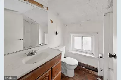 71-73 W Central Avenue, Paoli, PA 19301 - Photo 15