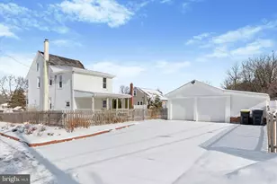 318 W South St, Kennett Square, PA 19348 - Photo 59