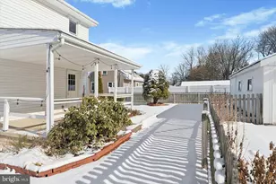 318 W South St, Kennett Square, PA 19348 - Photo 57