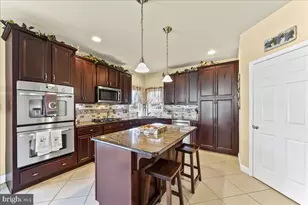 2932 Avebury Stone Cir, Downingtown, PA 19335 - Photo 19