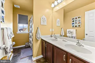 2932 Avebury Stone Cir, Downingtown, PA 19335 - Photo 33