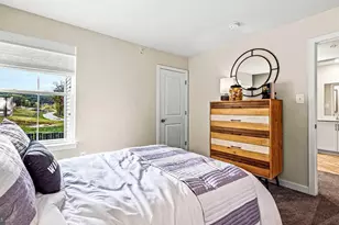 26 Four Leaf Dr, Downingtown, PA 19335 - Photo 3