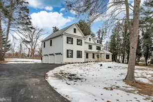 1427 Sugartown Rd, Berwyn, PA 19312 - Photo 5