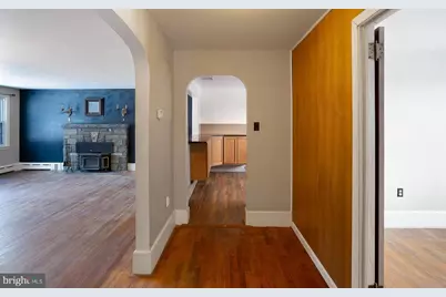 2428 E Kings Highway, Coatesville, PA 19320 - Photo 11