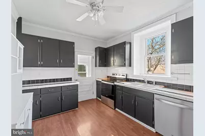 54 N Church Street, Spring City, PA 19475 - Photo 5