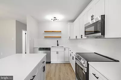 61 Pennsylvania Avenue, Phoenixville, PA 19460 - Photo 3