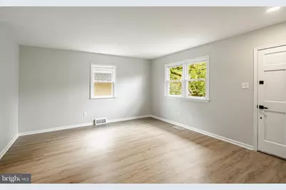 61 Pennsylvania Avenue, Phoenixville, PA 19460 - Photo 9