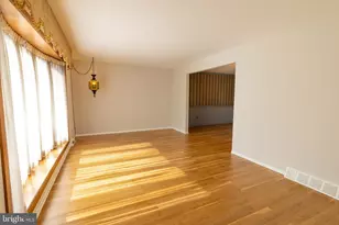 15 Cambridge Rd, Downingtown, PA 19335 - Photo 5