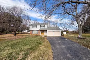 15 Cambridge Rd, Downingtown, PA 19335 - Photo 3