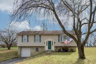 108 Clearview Dr, Downingtown, PA 19335 - Photo 1