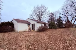 800 Falcon Ln, West Chester, PA 19382 - Photo 5