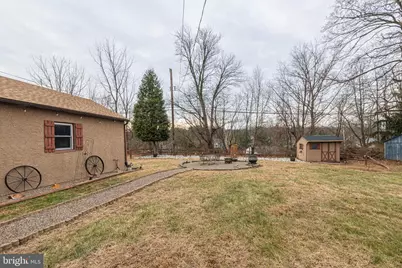 1062 W Meadowbrook Road, Pottstown, PA 19465 - Photo 27