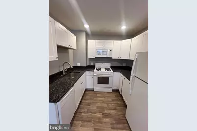 17 S Walnut Street #B, West Chester, PA 19382 - Photo 9