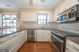 1905 Weatherstone Dr, Paoli, PA 19301 - Photo 13