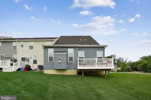 701 Cascade Way, Kennett Square, PA 19348 - Photo 5