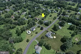 17 Nottingham Dr, West Grove, PA 19390 - Photo 3