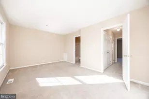 1933 Revolutionary Ct, Phoenixville, PA 19460 - Photo 23